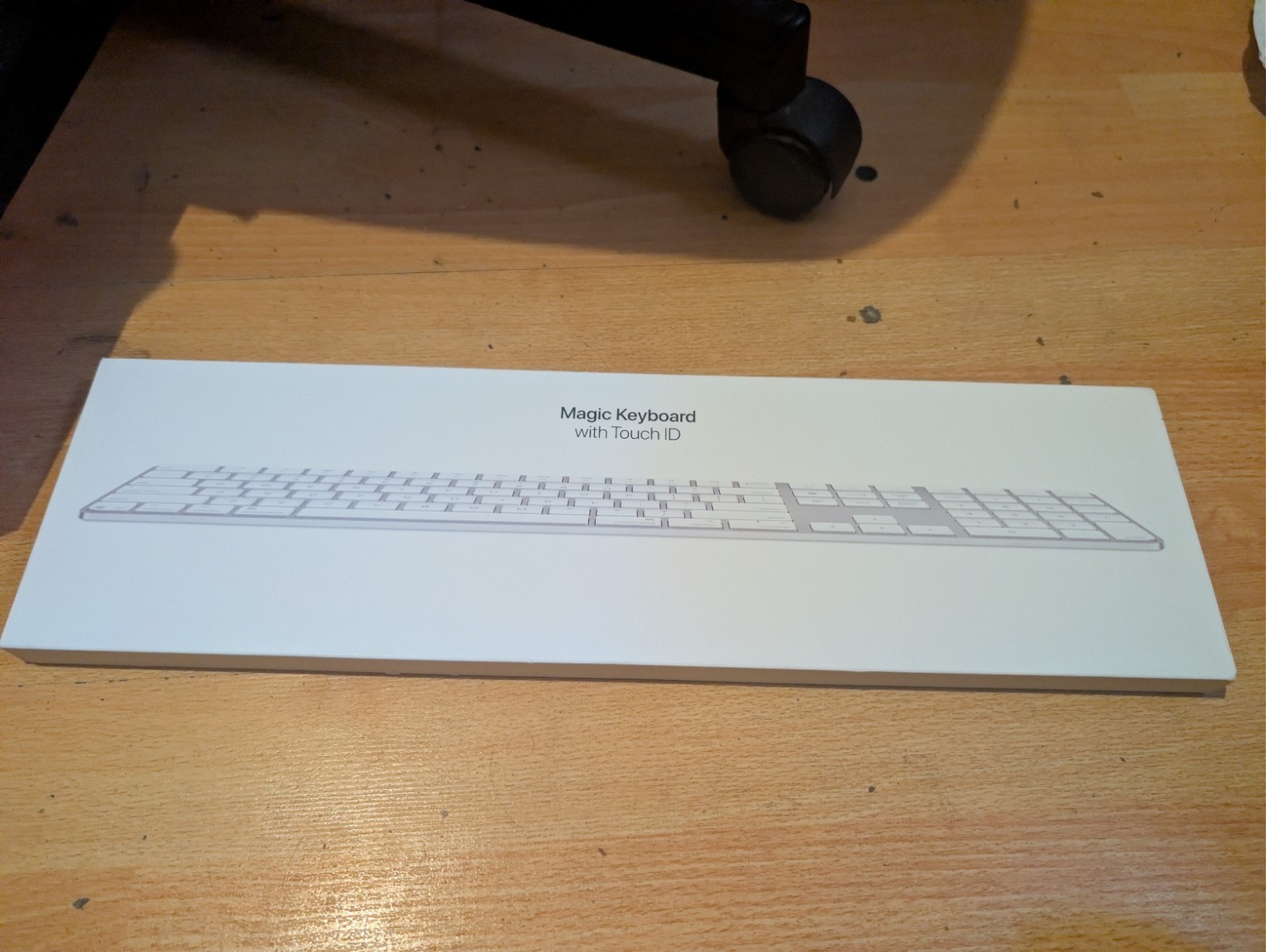 NEW SEALED Apple Magic Keyboard Touch ID Numeric Keypad USB-C White Model A3119