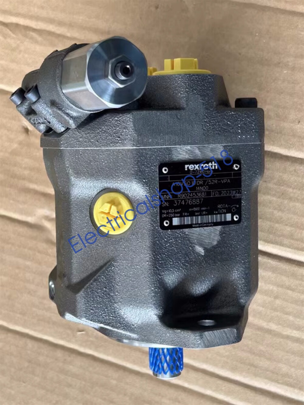 Rexroth R902453681 A10VSO10DR/52R-VPA14N00 plunger pump Fast Shipping DHL/FedEx