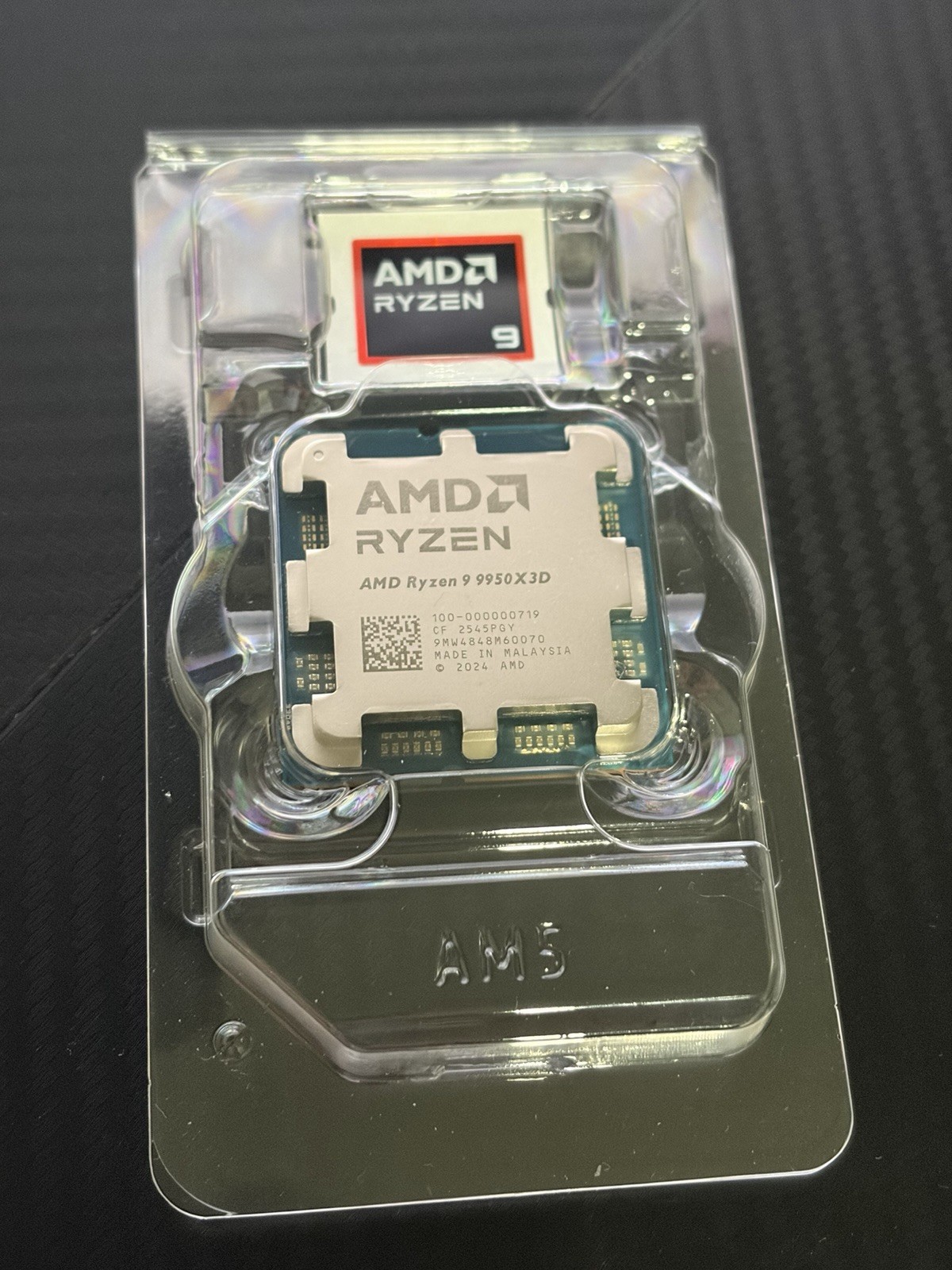 Ryzen 9 9950X3D 16-Core 32-Thread 4.3 GHz AM5 Socket