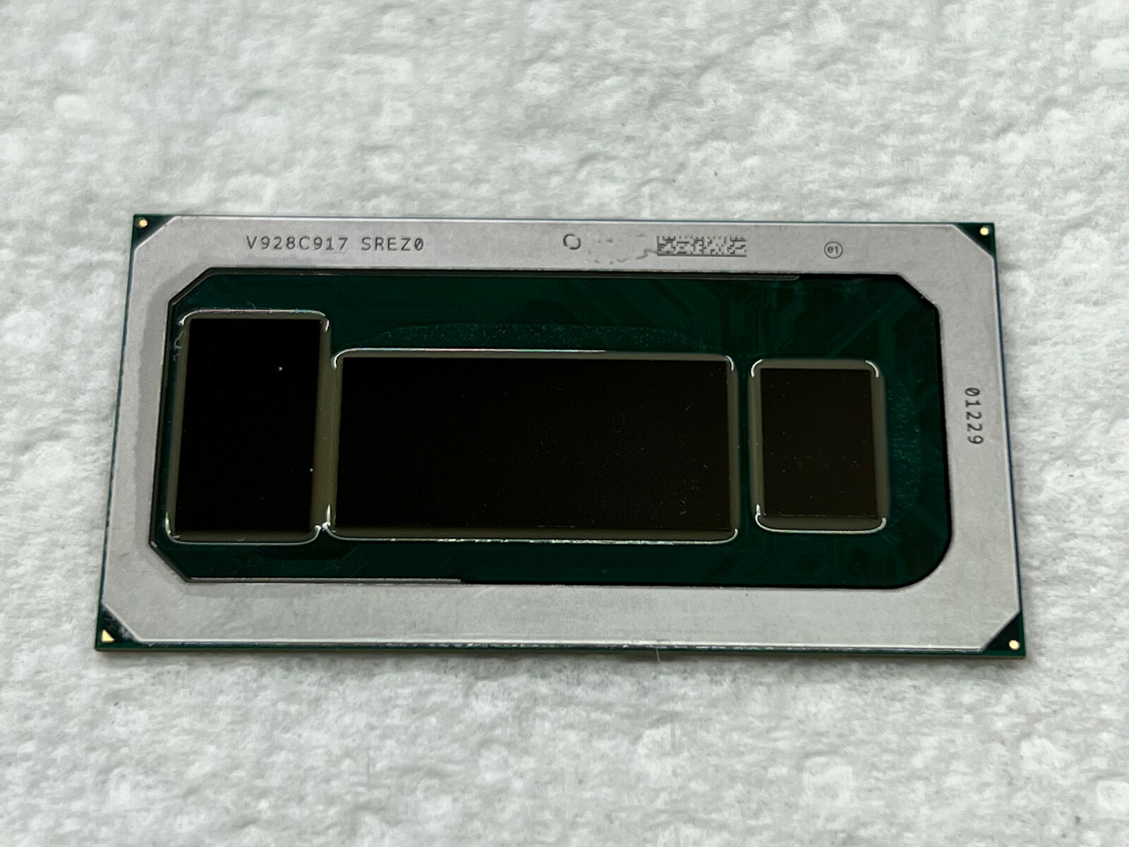 Re-ball Tested Original Intel CPU Core I5-8279U SREZ0 For A1989 0.45 Leader Ball