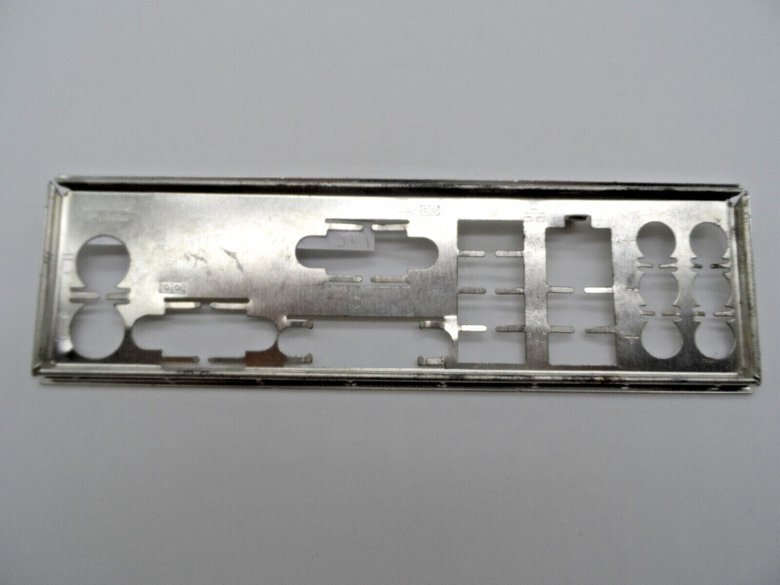 BEZEL FOR ECS GF8100VM-M3 MCP78M-M3 BACKPLATE #BL319