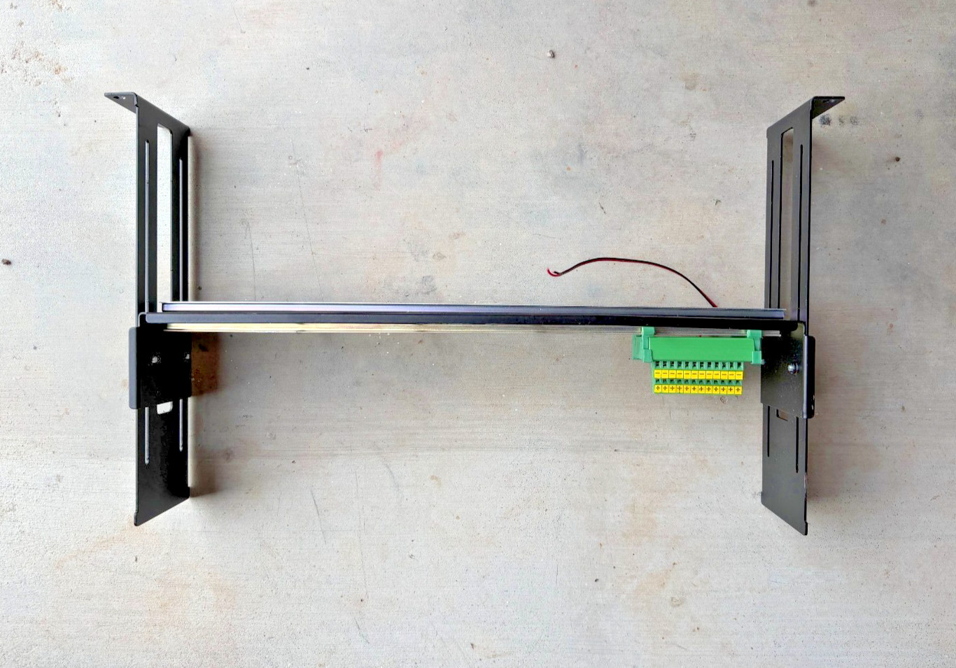 NICE 2U 19 In Rackmount DIN Rail Frame Mount Brack with Adjustable Depth Black