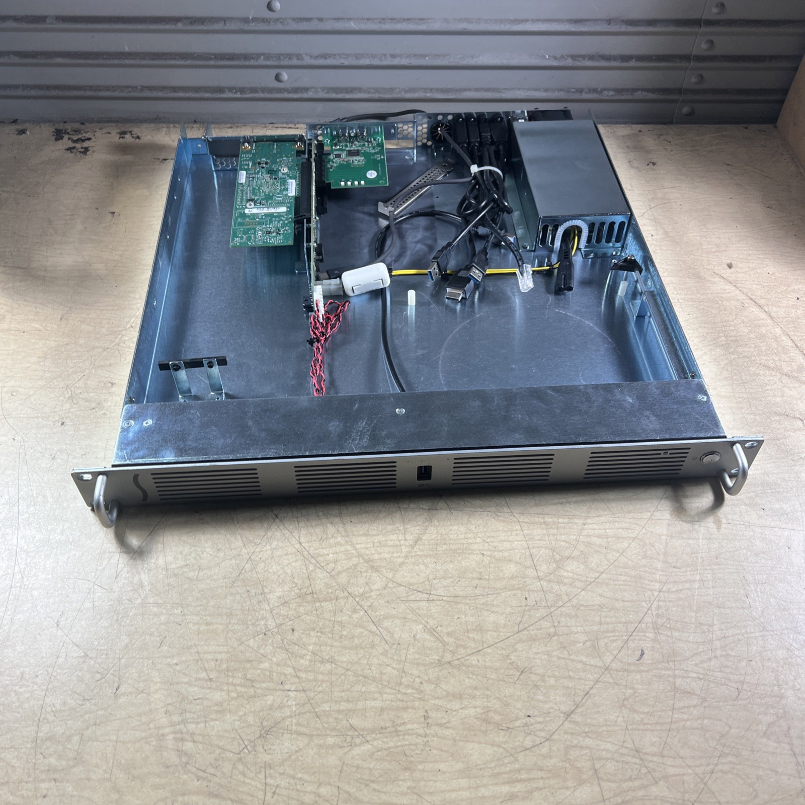SONNET XMAC MINI SERVER THUNDERBOLT 2 RACK MOUNT