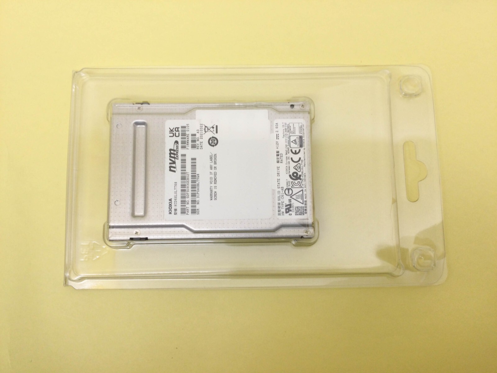 KIOXIA CD6-R 7.68TB NVMe PCIe4.0 2.5" U.3 Internal SSD KCD6XLUL7T68 New