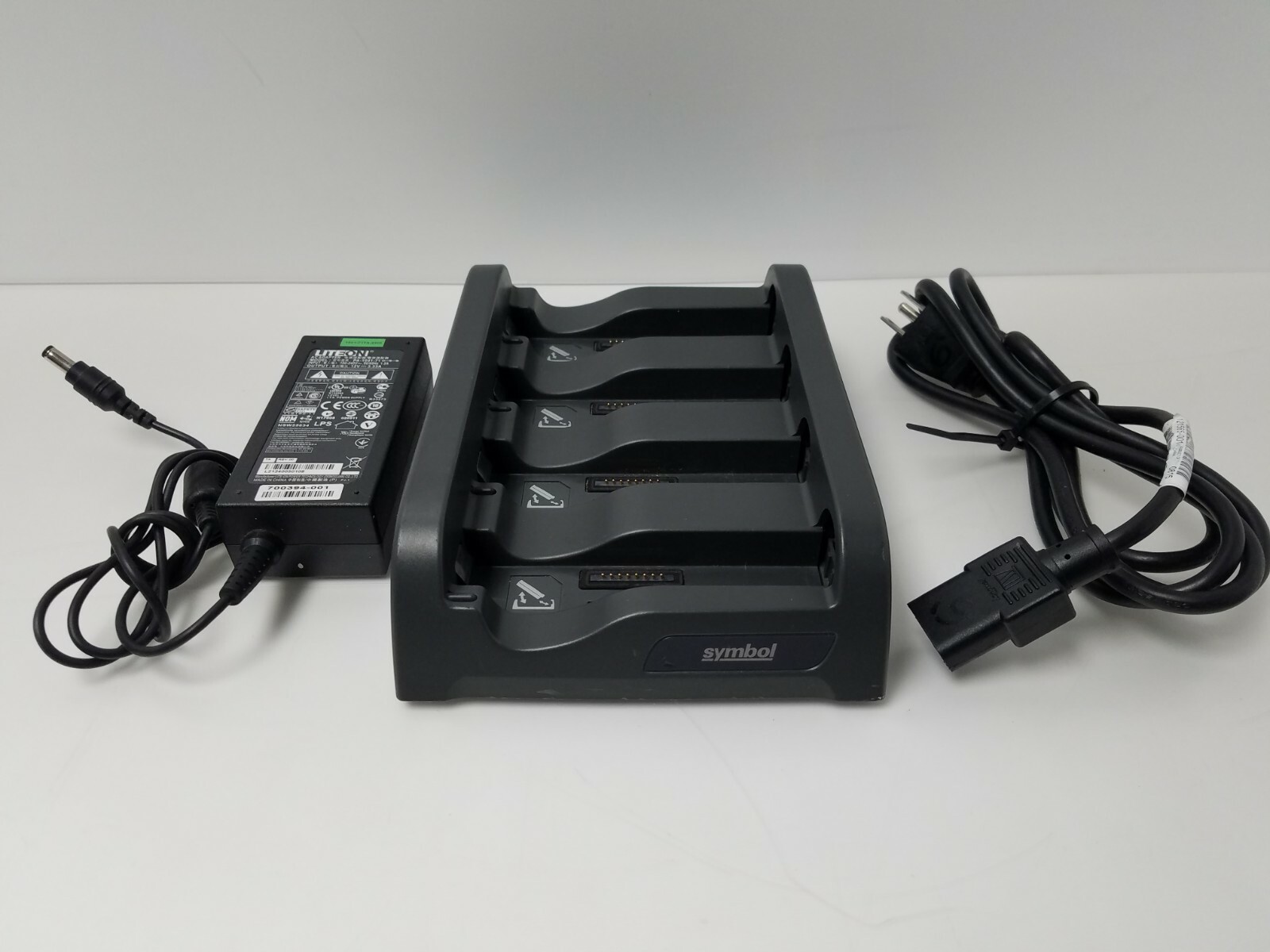 SAC4000-4000CR 4-Slot Battery Charger Cradle for Motorola Symbol WT4000 WT41N0