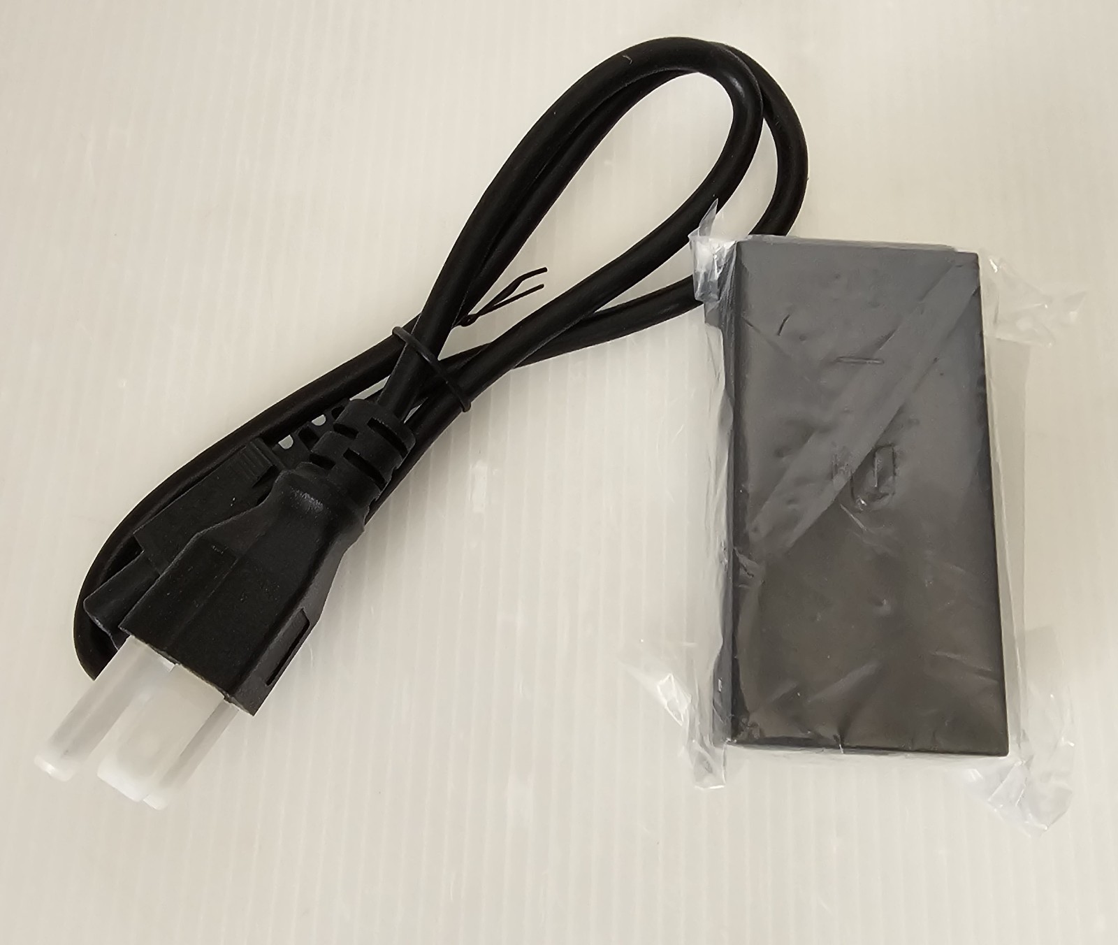 Ubiquiti Networks POE Adapter, Black, NEW