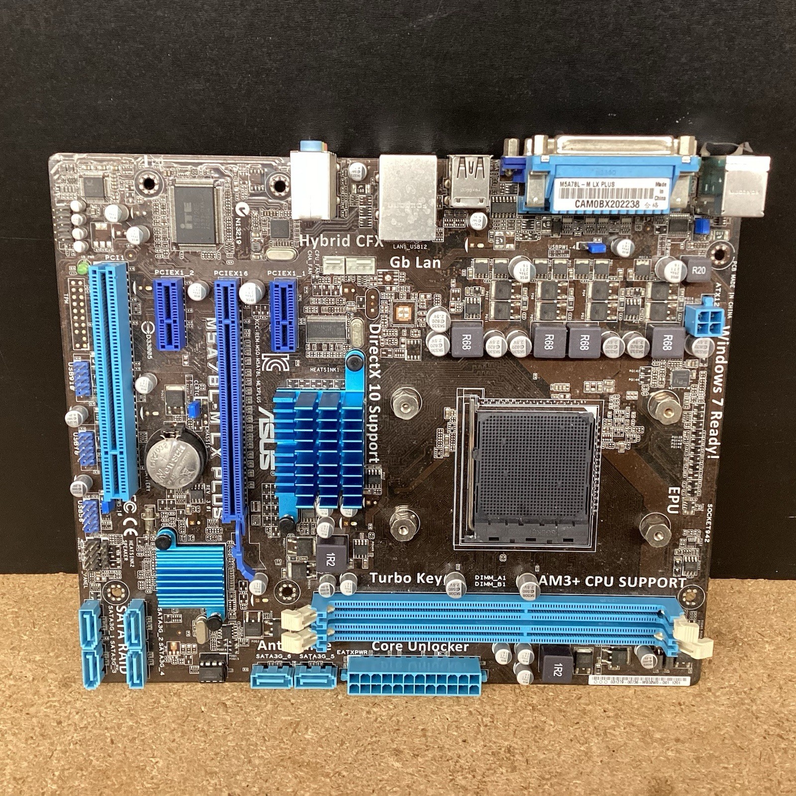 ASUS M5A78L-M LX PLUS micro-ATX motherboard