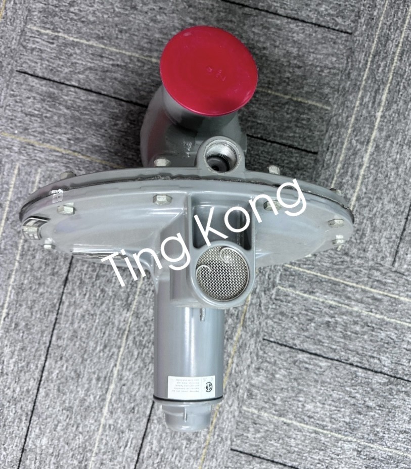 1PCS Fisher 133L R057260103 DN50 0.75-2PSI New Pressure Reducing Valve