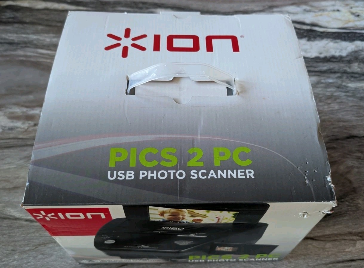 ION PICS 2 PC Photo Film USB Scanner Boxed Complete - Open Box