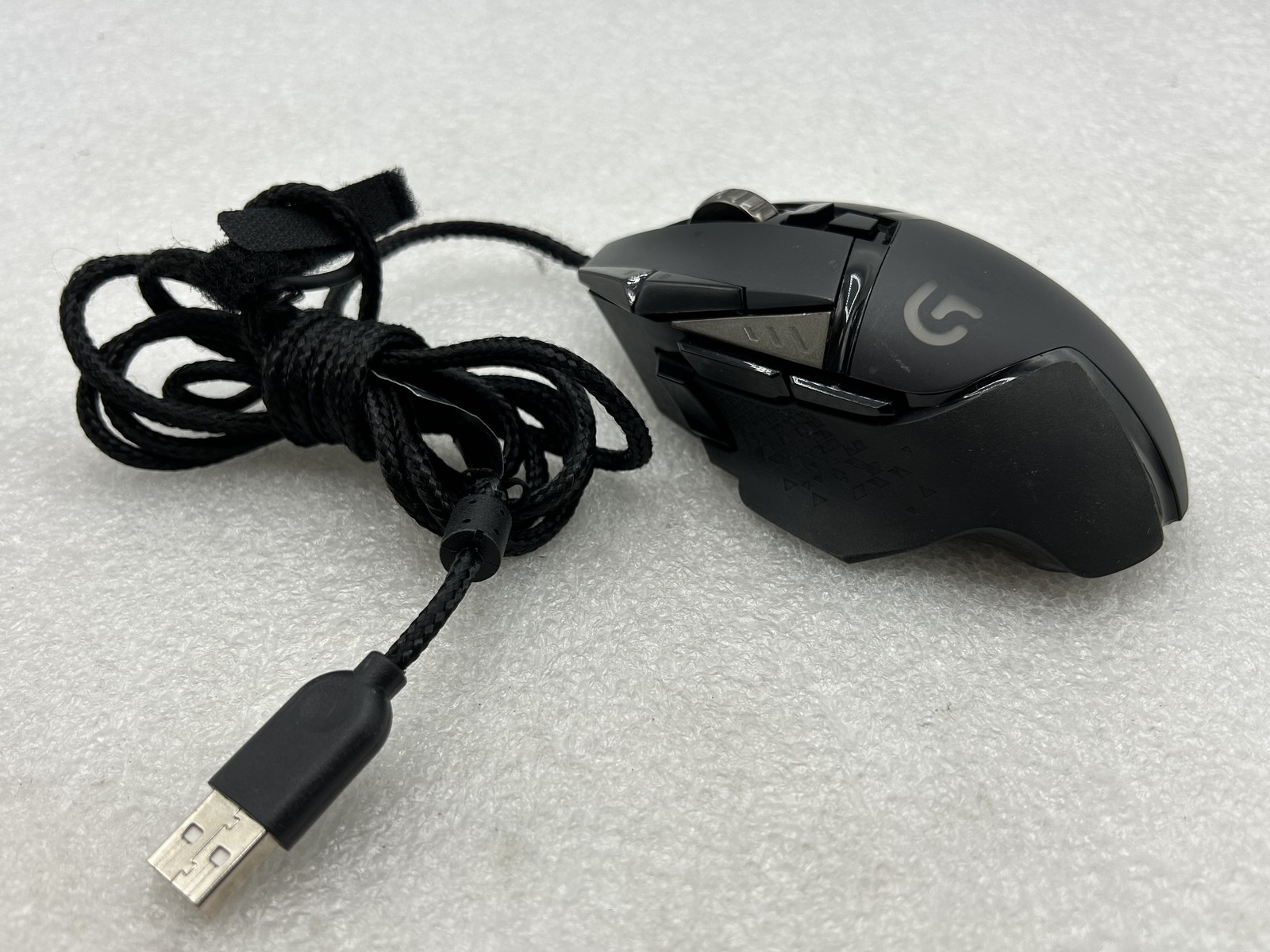 Logitech G502 HERO High Performance Wired Gaming Mouse Proteus Spectrum M-U0047
