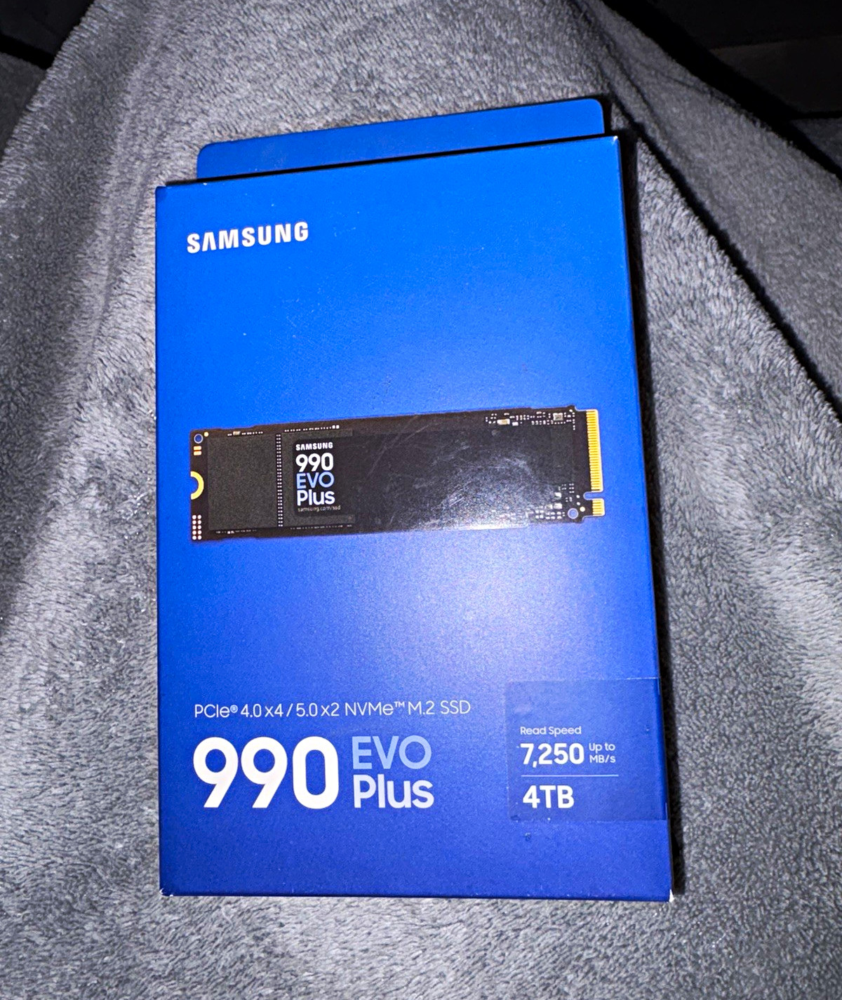 Samsung 990 EVO Plus 4TB NVMe M.2 Internal SSD PCIe 7250MB/s