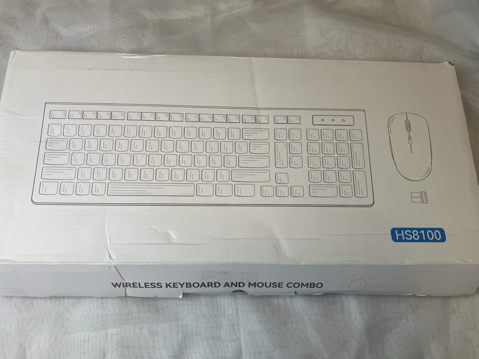 RECCAZR HS8100 Wireless Keyboard and Mouse Green And White (B)