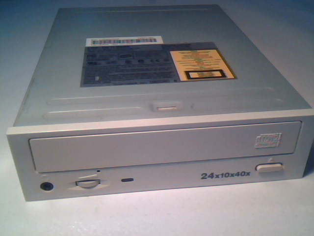 CD-RW Drive Lite-ON  LTR-24102B   IDE ATA 40-pin Re-Writable  24x10x40X