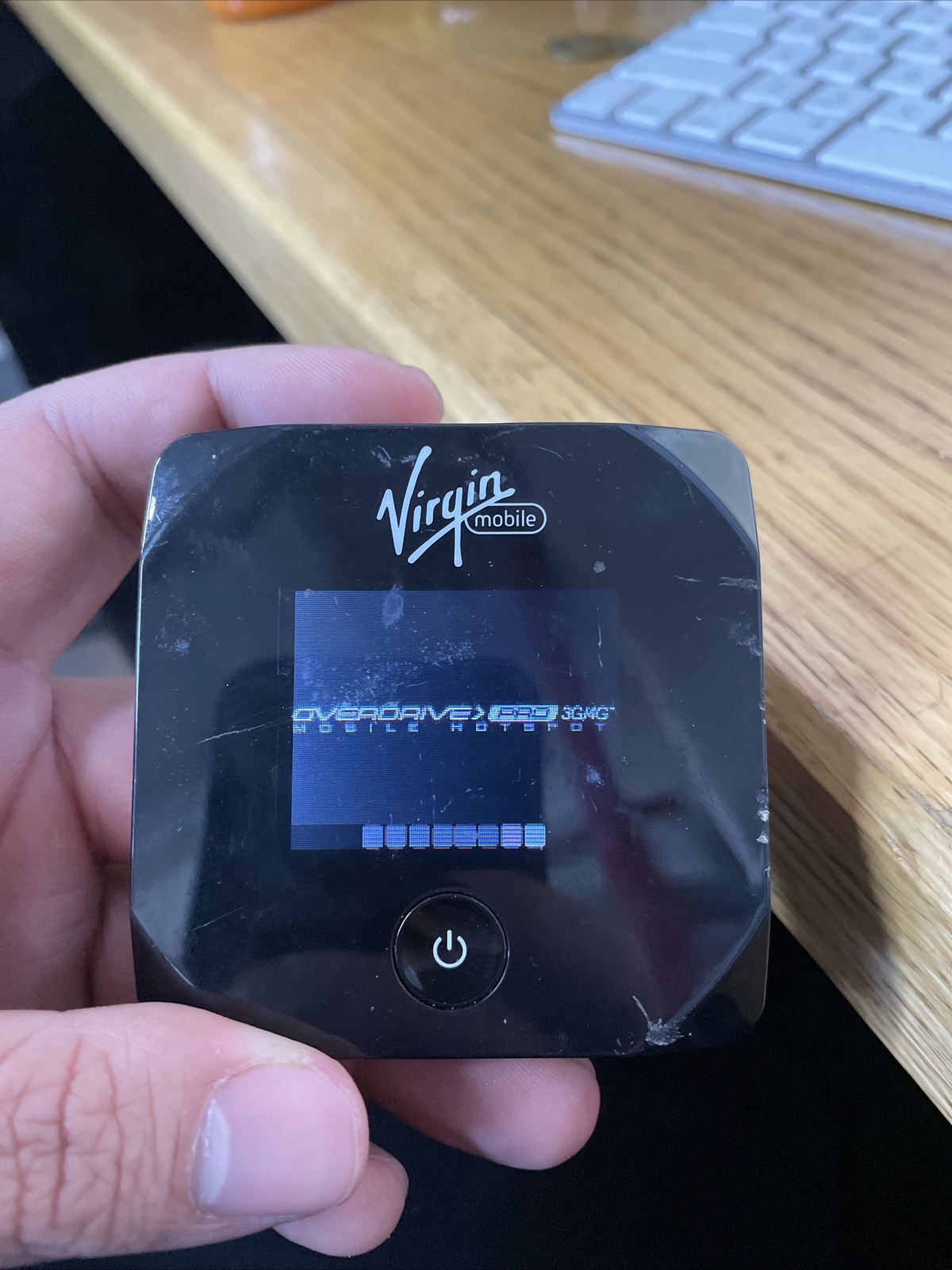 Virgin Mobile Overdrive PRO 3G 4G Mobile Hotspot Sprint Network No-Contract