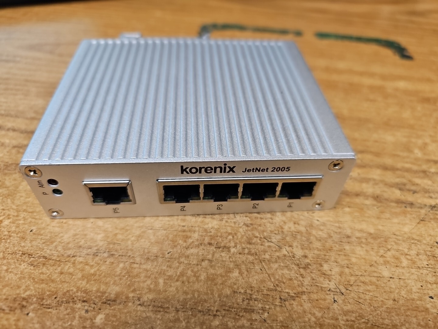 Korenix Technology JetNet 2005 Industrial 5-port Fast Ethernet Switch.     #S173