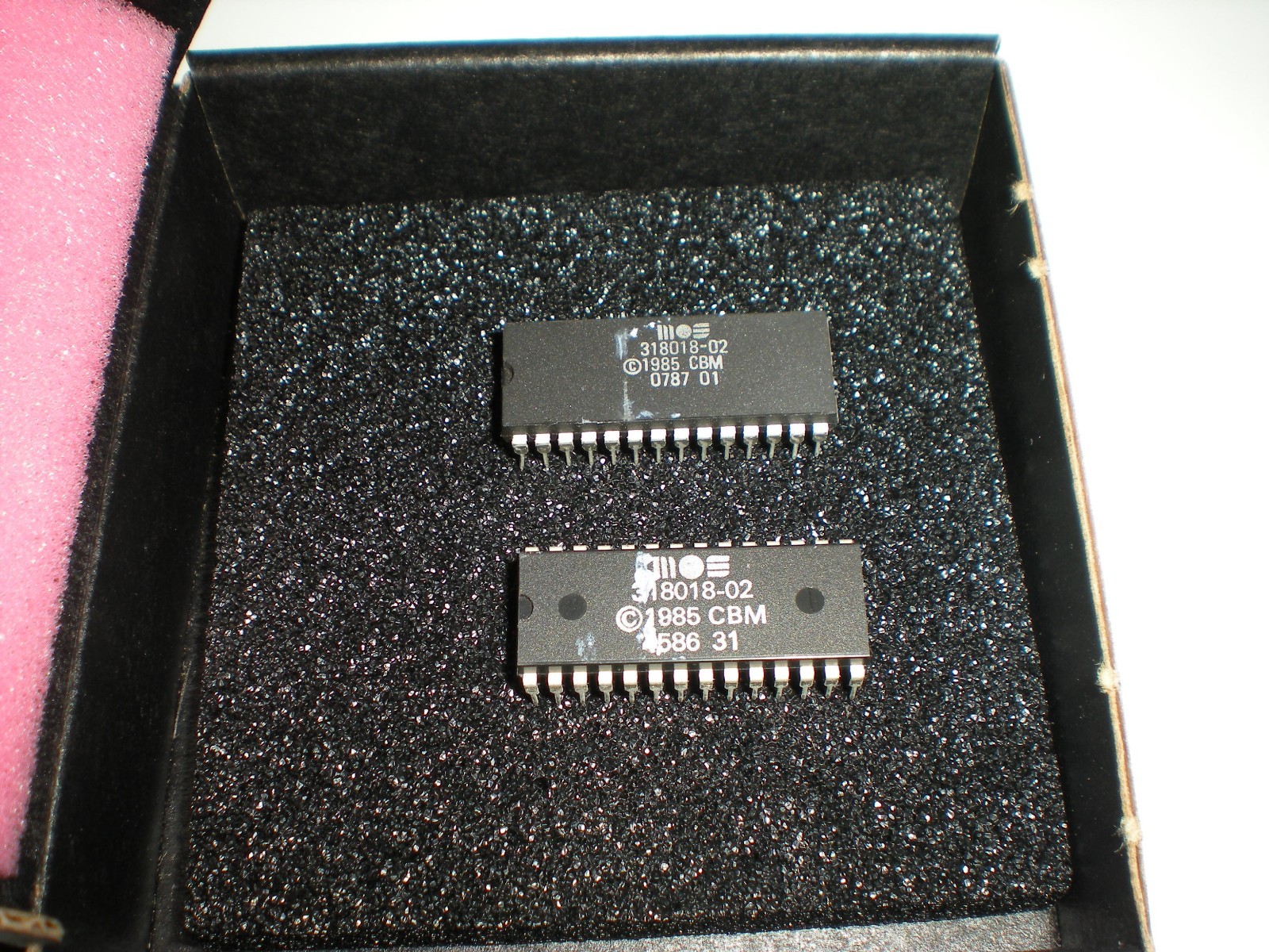 MOS Commodore 128 BASIC rom IC chip 318018-02 in blemished condition with spare.