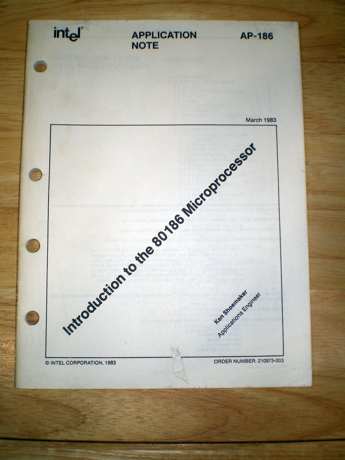 Intel AP-186 Application Note Introduction to the 80186 Microprocessor March1983