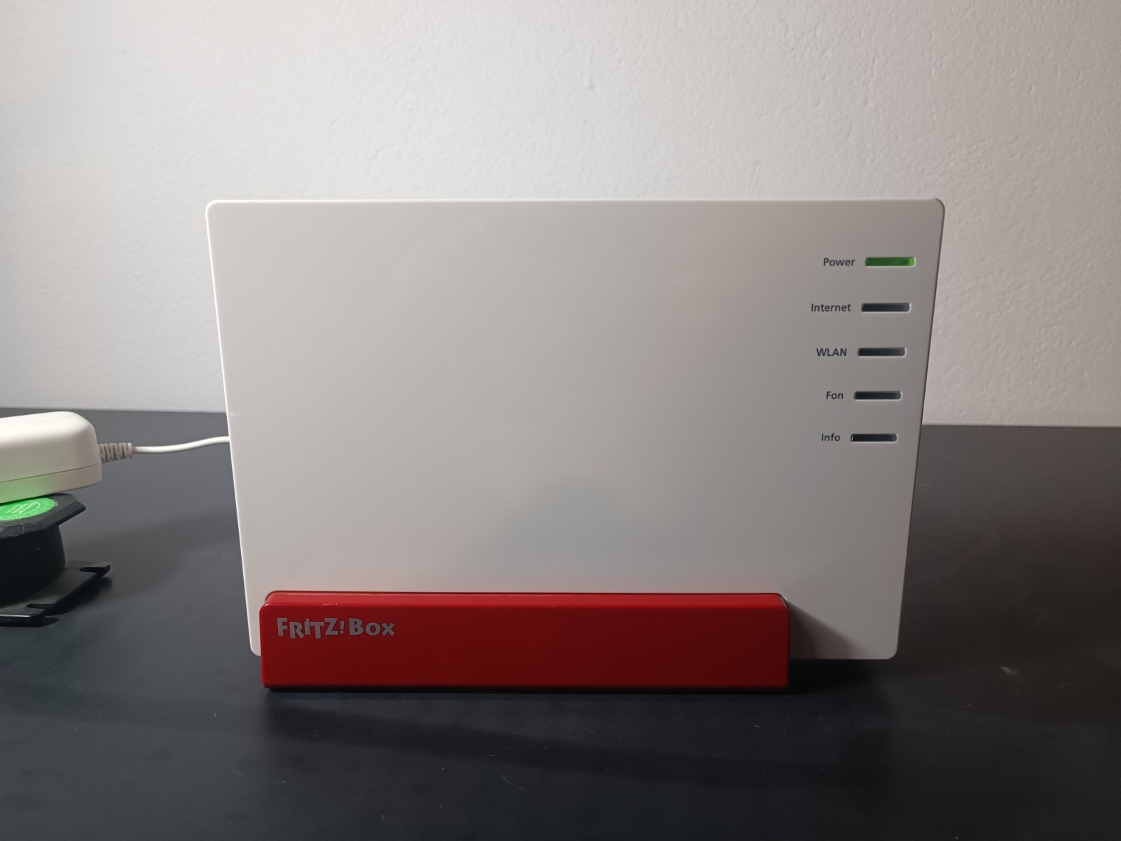 AVM FRITZBox 7581 VDSL DSL Mesh Modem