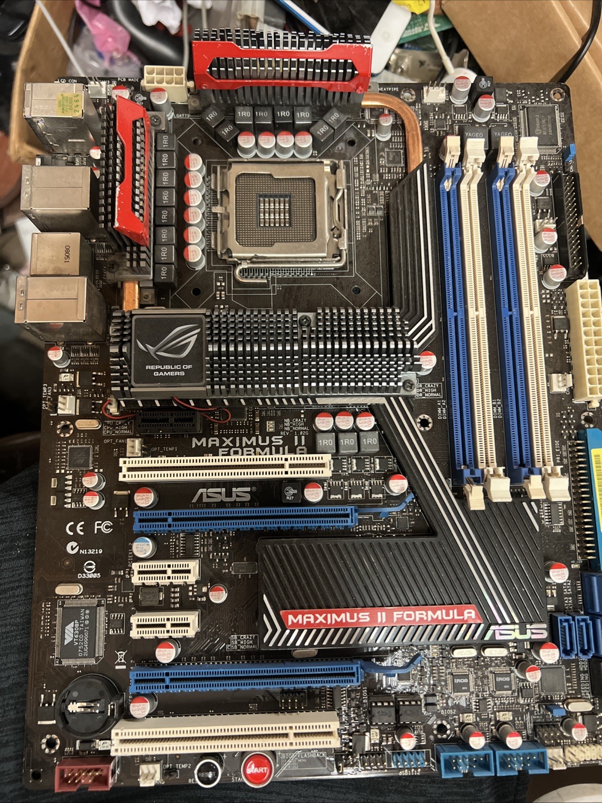 Asus Maximus II Formula INTEL 775 DDR2 Motherboard