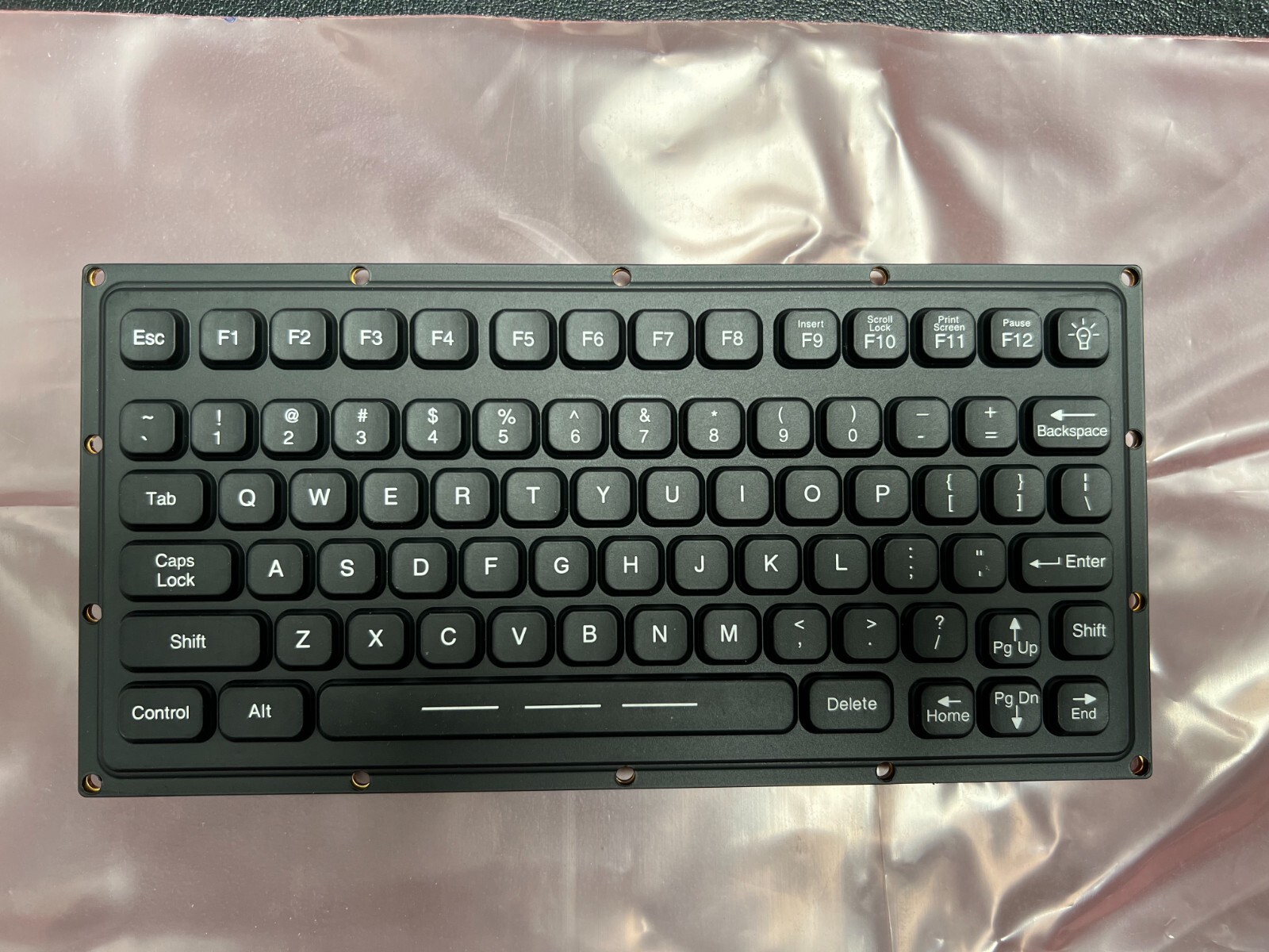 iKEY SL-75-OEM-PS2 Compact keyboard TEXAS INDUSTRIAL PERIPHERALS