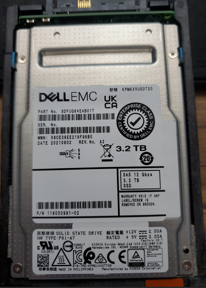 Dell EMC 3.2TB SAS 12Gbps 2.5in Enterprise SSD Isilon PN 005053926 SDFUQ84EAB01T