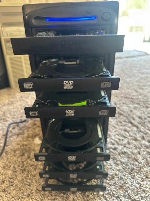 Pro Duplicator 1 to 5 DVD Recorder