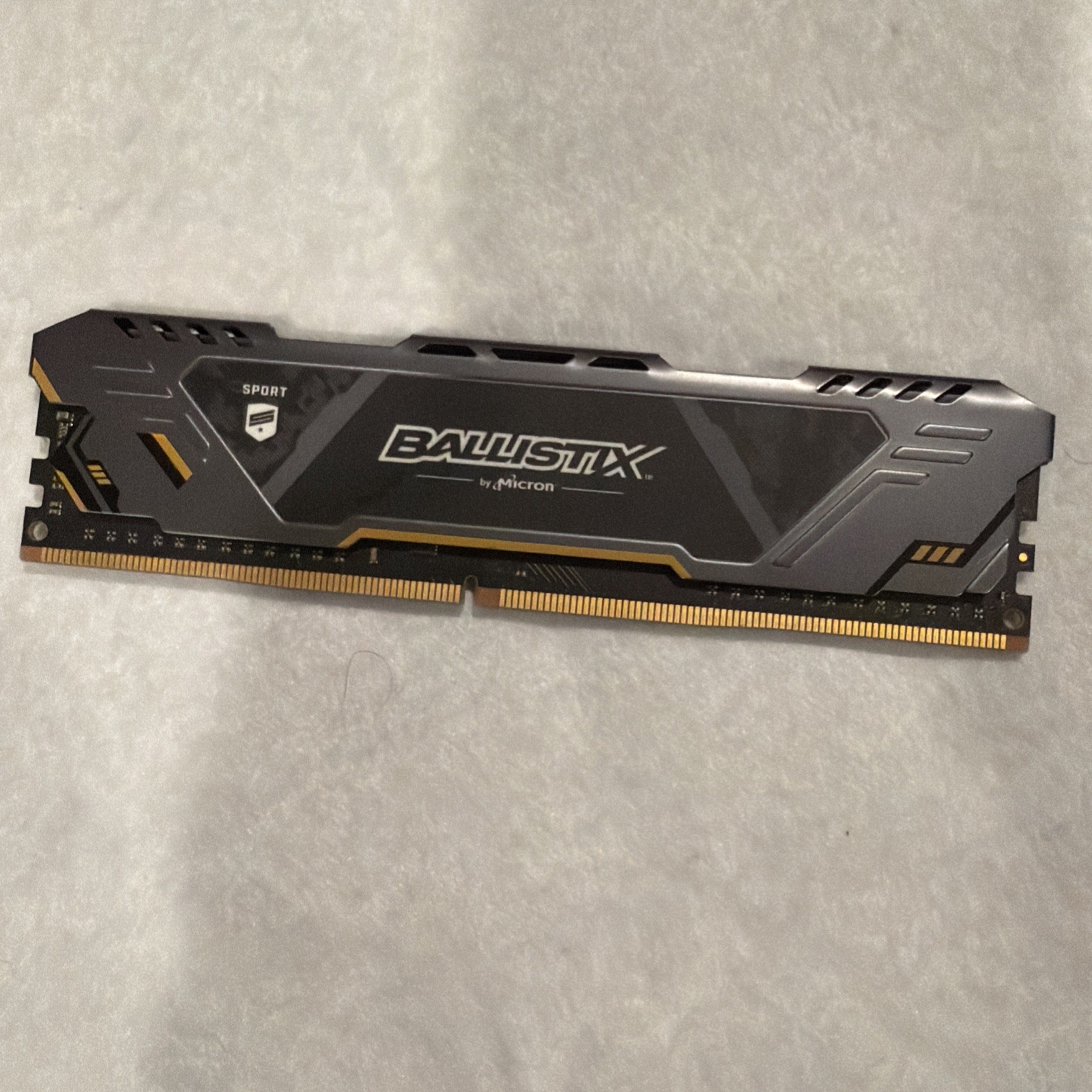 CRUCIAL BALLISTIX SPORT AT 8GB DDR4-3200 RAM BLS8G4D32AESTK PC4-25600