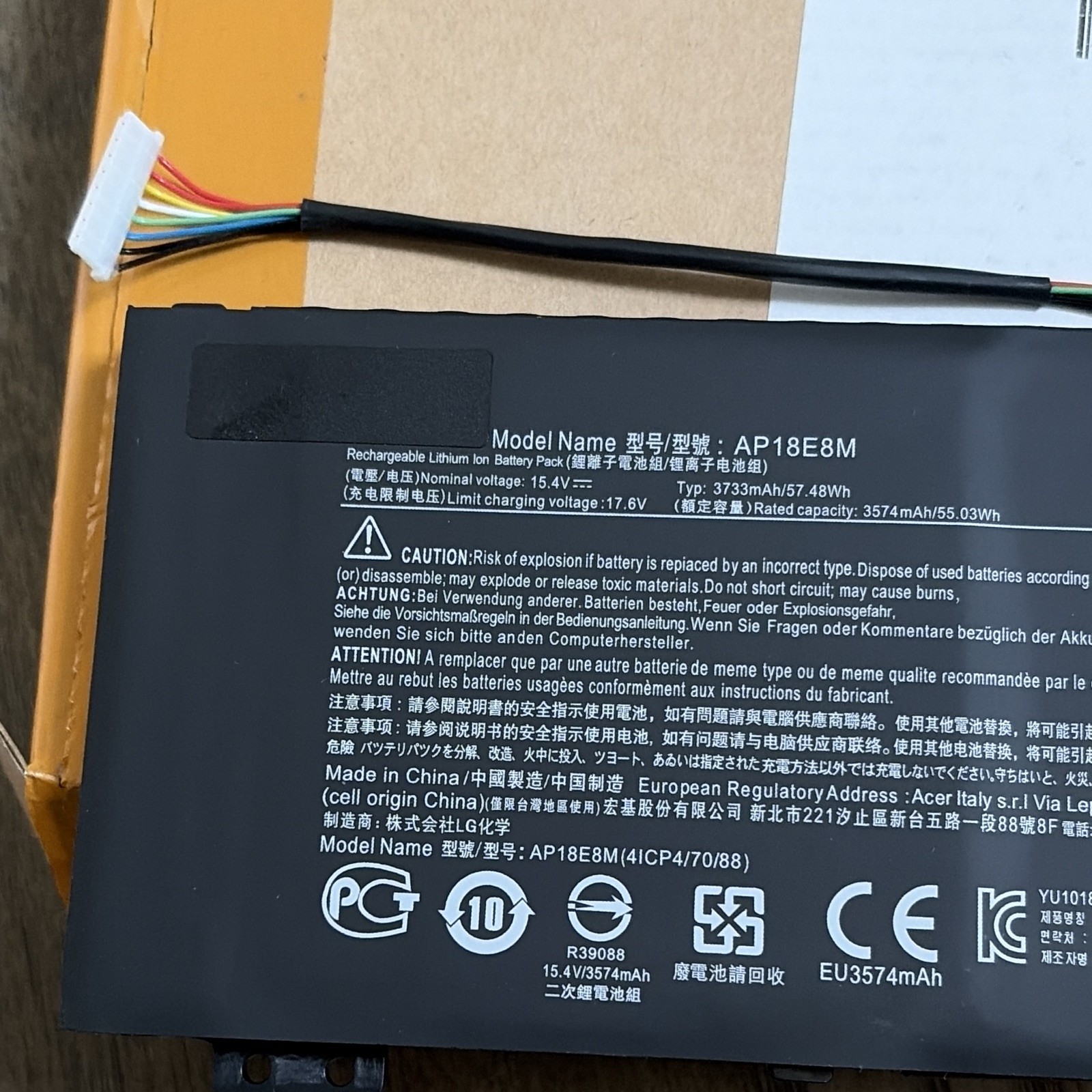 Acer AP18E8M Laptop Battery 15.4V 3574mAh Li-ion 4-Cell Black