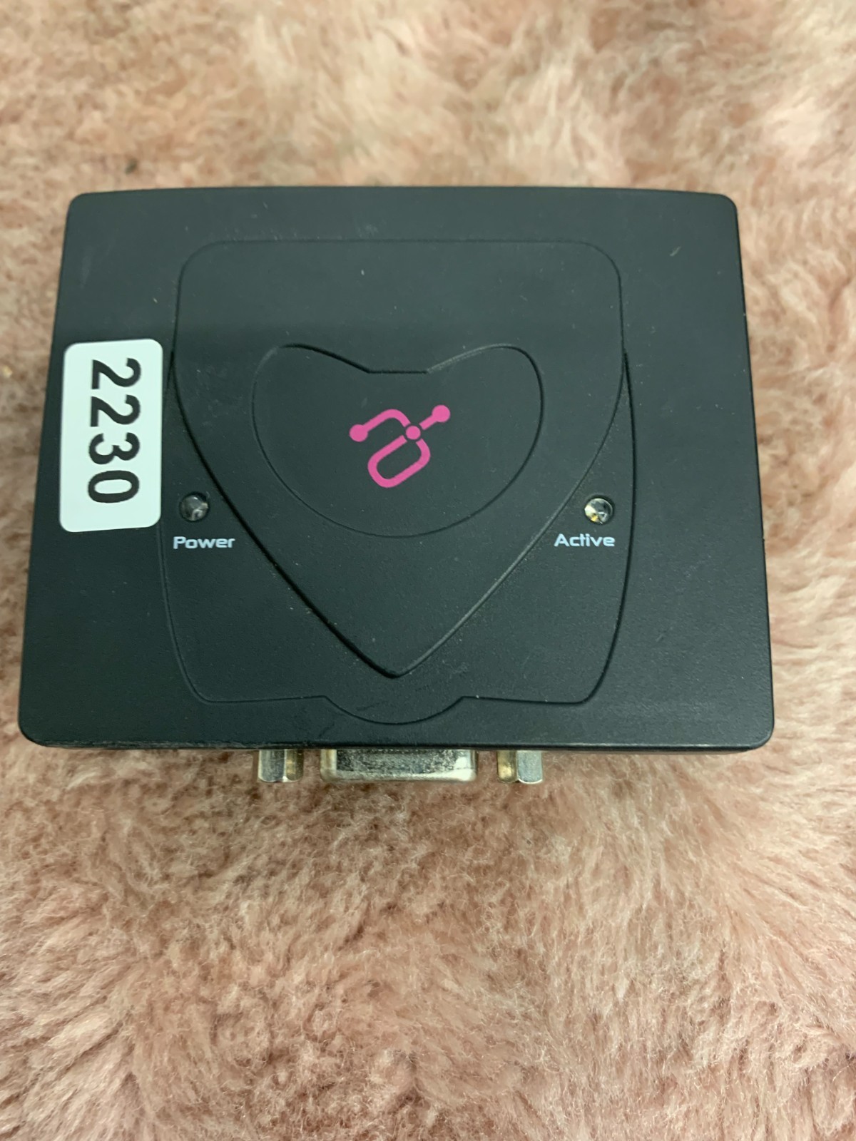 Aluratek AVS02 2-Port VGA Splitter