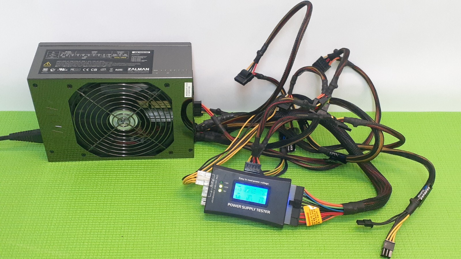 ZALMAN ZM1000-HP 1000W (1000 Watt) 80 Plus ATX Modular Switching PSU
