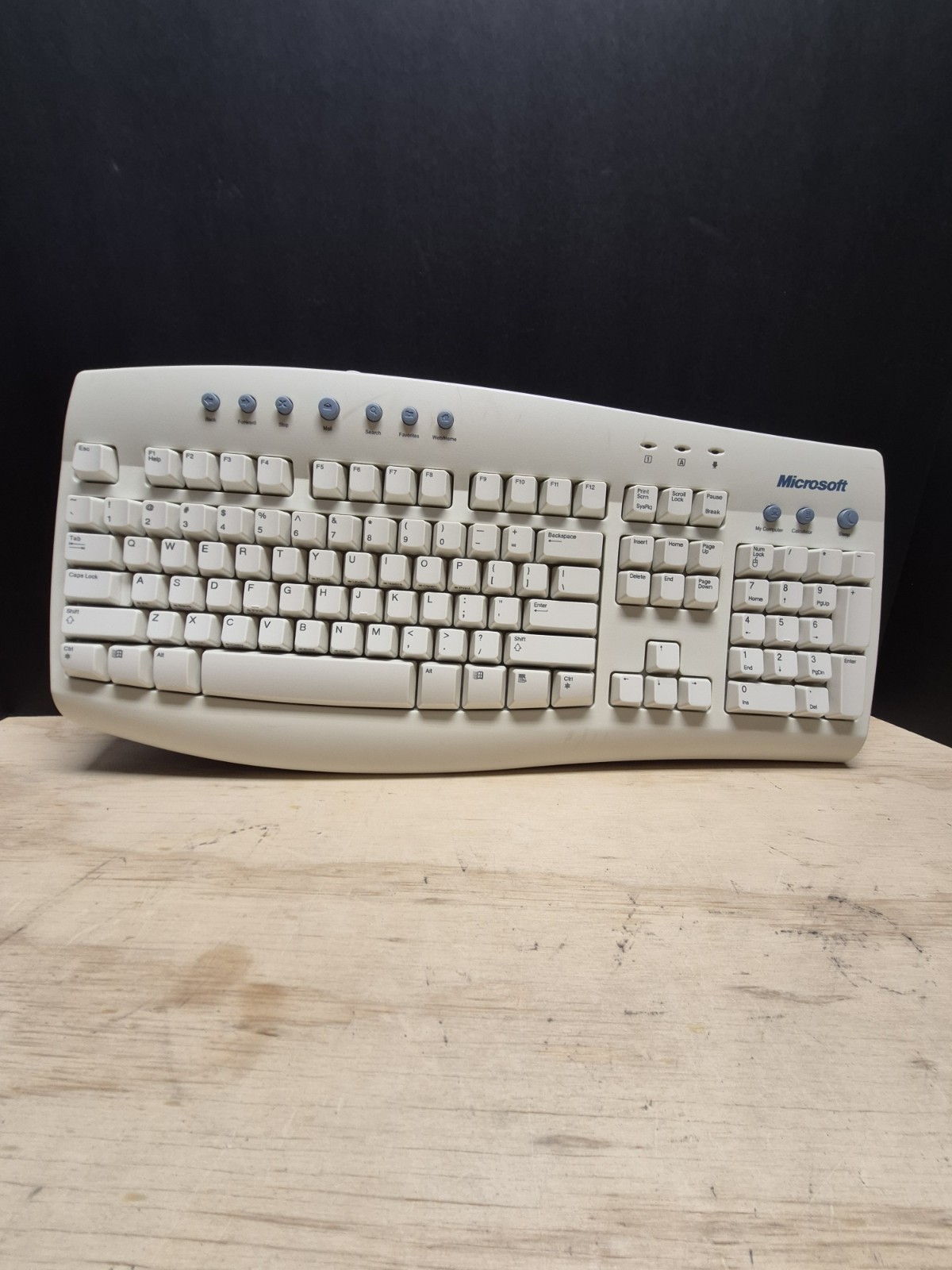 Microsoft Internet Keyboard PS/2 Model RT9434 Vintage Beige Very Clean Tested