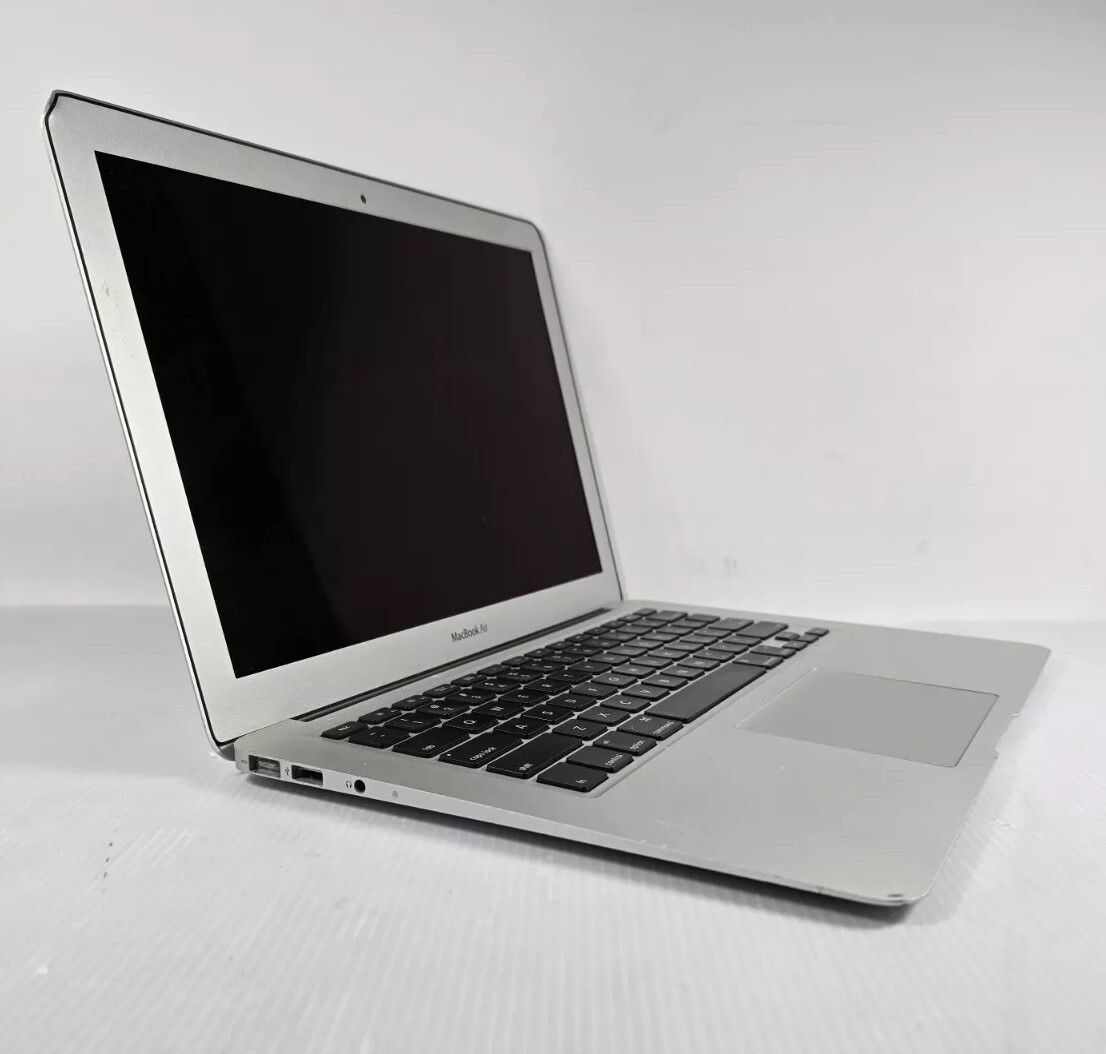 Apple MacBook Air LAPTOP 13'' Mid 2011, 1.6Intel Core i5 2GB RAM, 64GB SSD