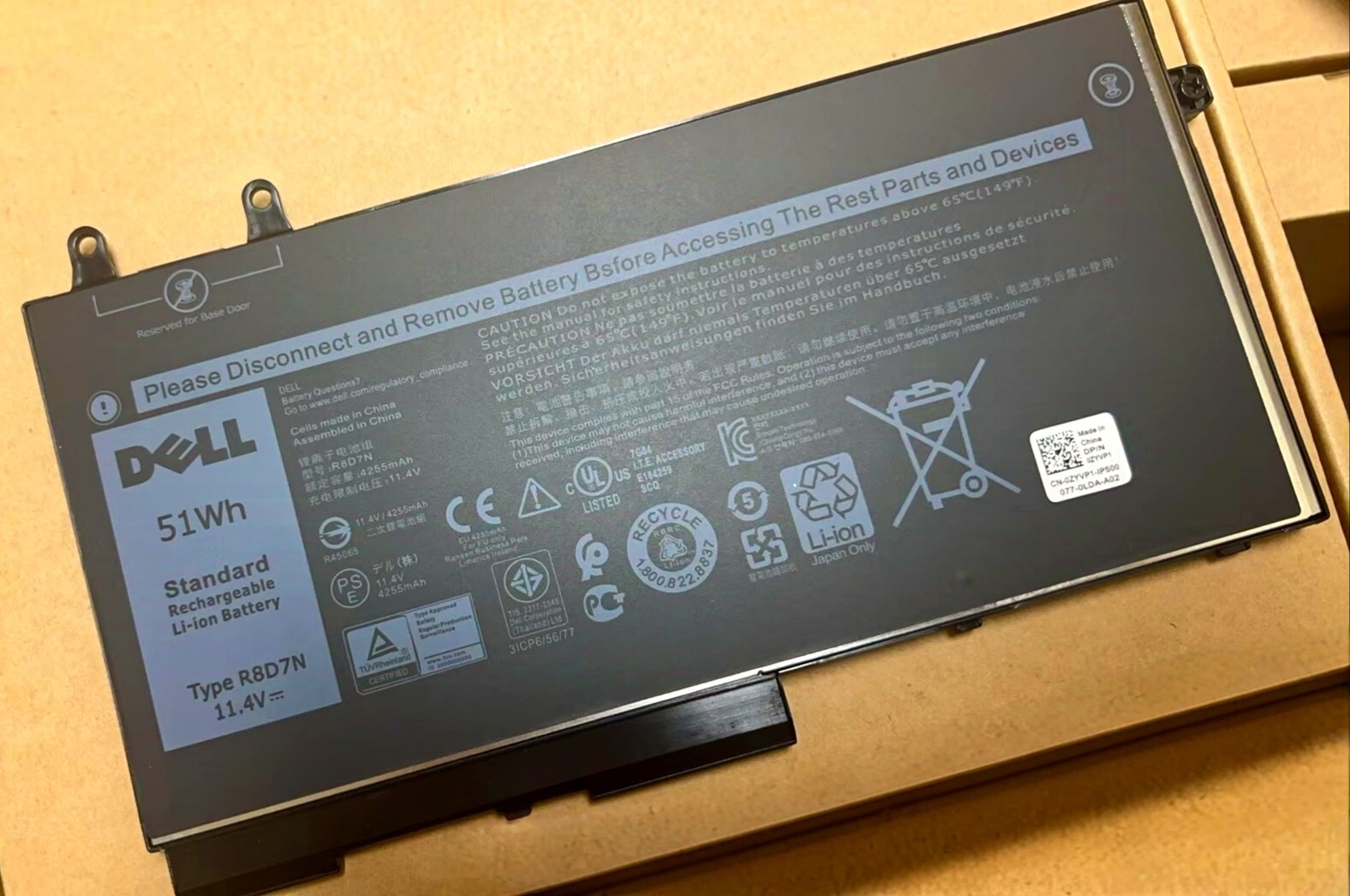 Genuine R8D7N 51Wh Battery for Dell Precision 3540 3550 W8GMW M3550 5400 5500