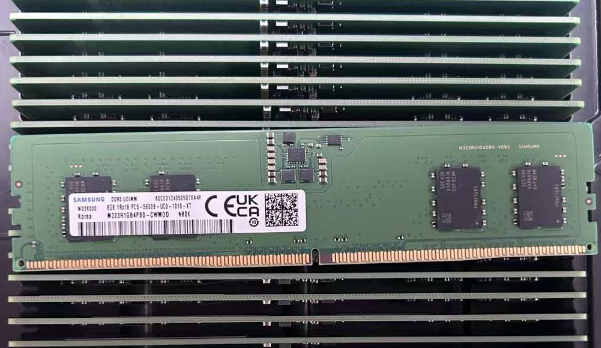 Samsung 8GB DDR5 5600 Desktop RAM UDIMM Non-ECC PC5-5600B for DELL HP Lenovo Ace