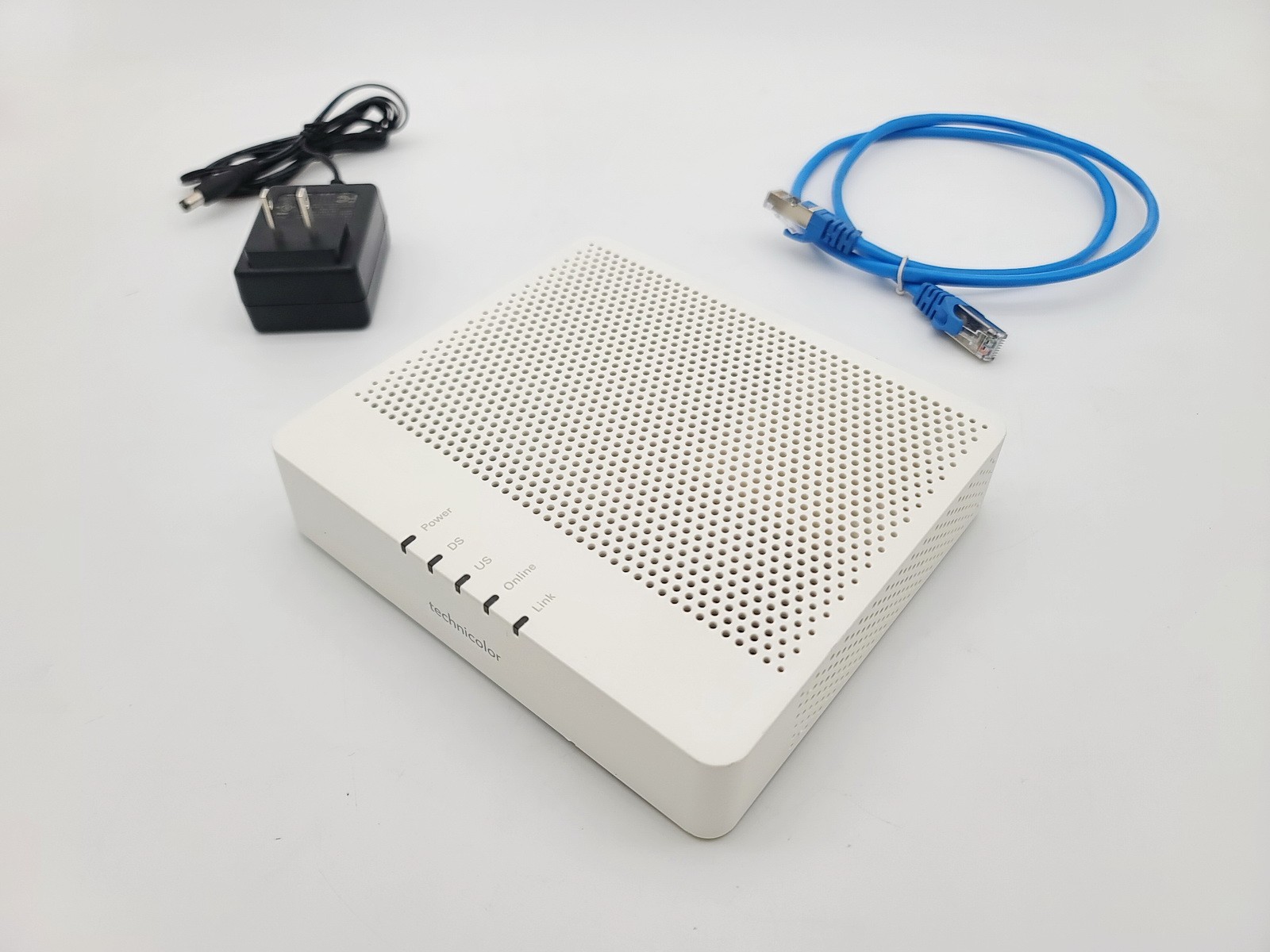 TECHNICOLOR TC4400-AM DOCSIS 3.1 HIGH-SPEED CABLE MODEM DUAL GIGABIT ETHERNET