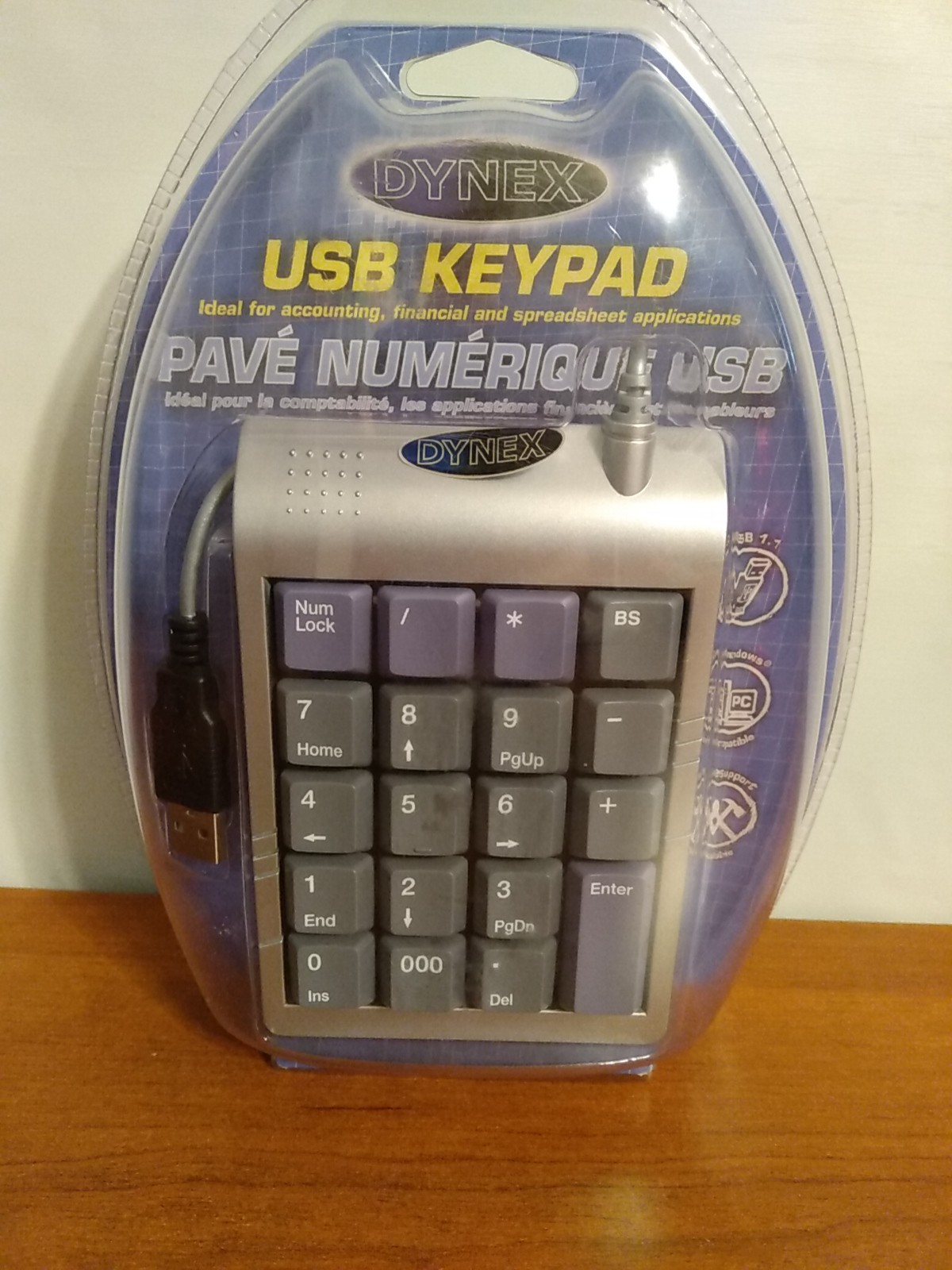 DYNEX Sliver USB Numeric Keypad Accounting, Financial, Spreadsheet Applications
