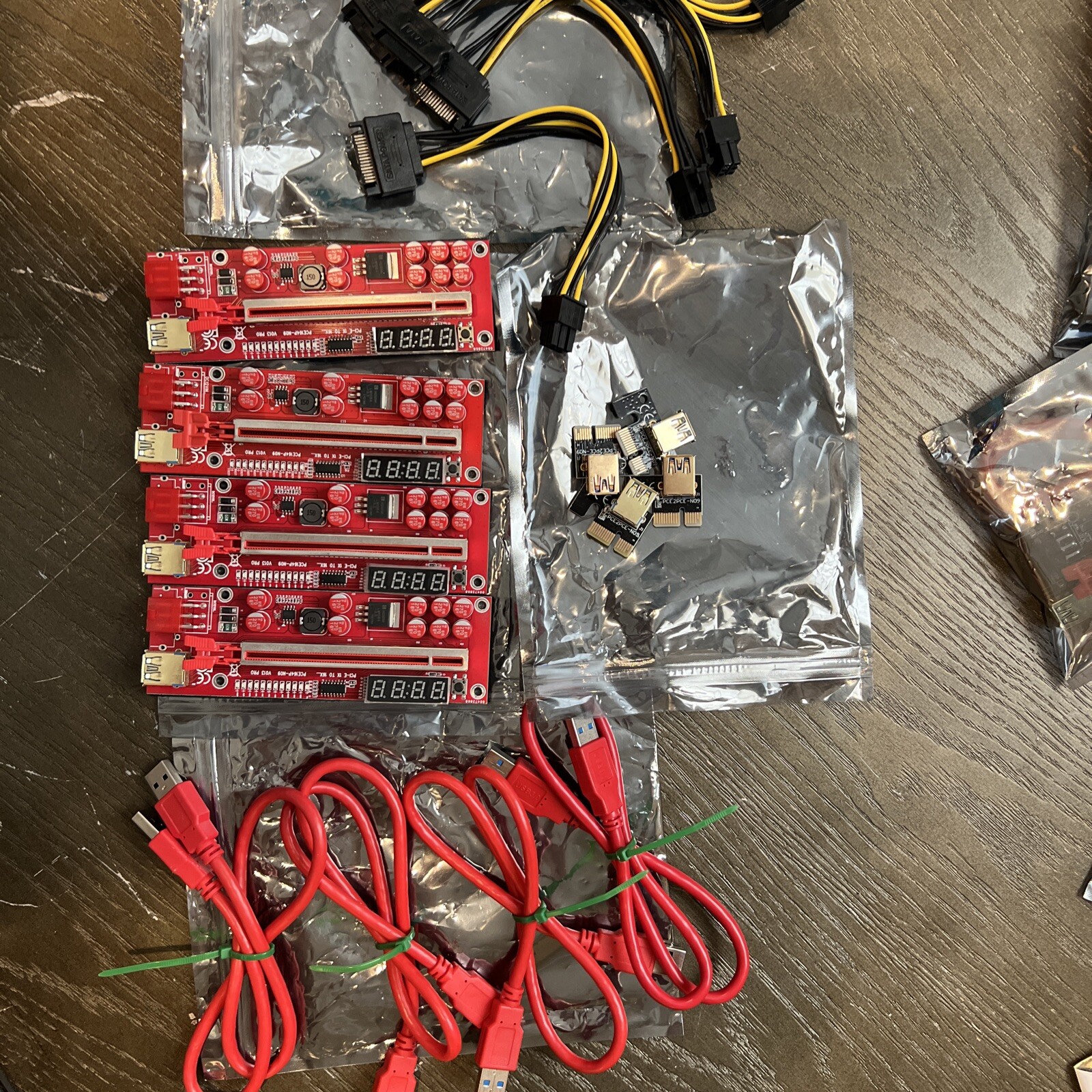 PCI-E Riser V013 Pro With Volt & Temp Display GPU 1X to X16 Mining Pack Of 4