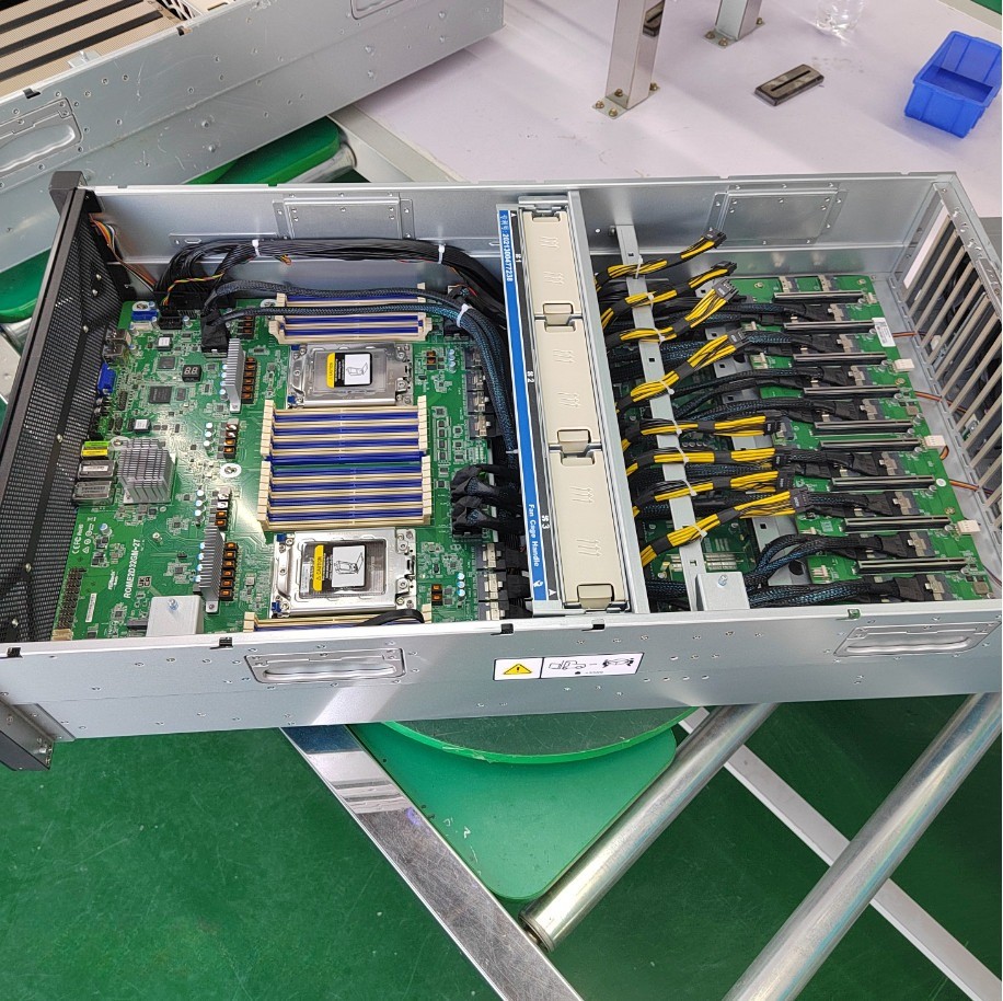 8GPU PCIe5.0 X16 bandwidth Server ASRock RACK GENOA2D24G-2L