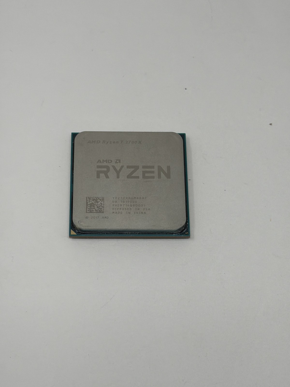 AMD Ryzen 7 2700X 8-Core Socket AM4 Desktop Processor Very Good