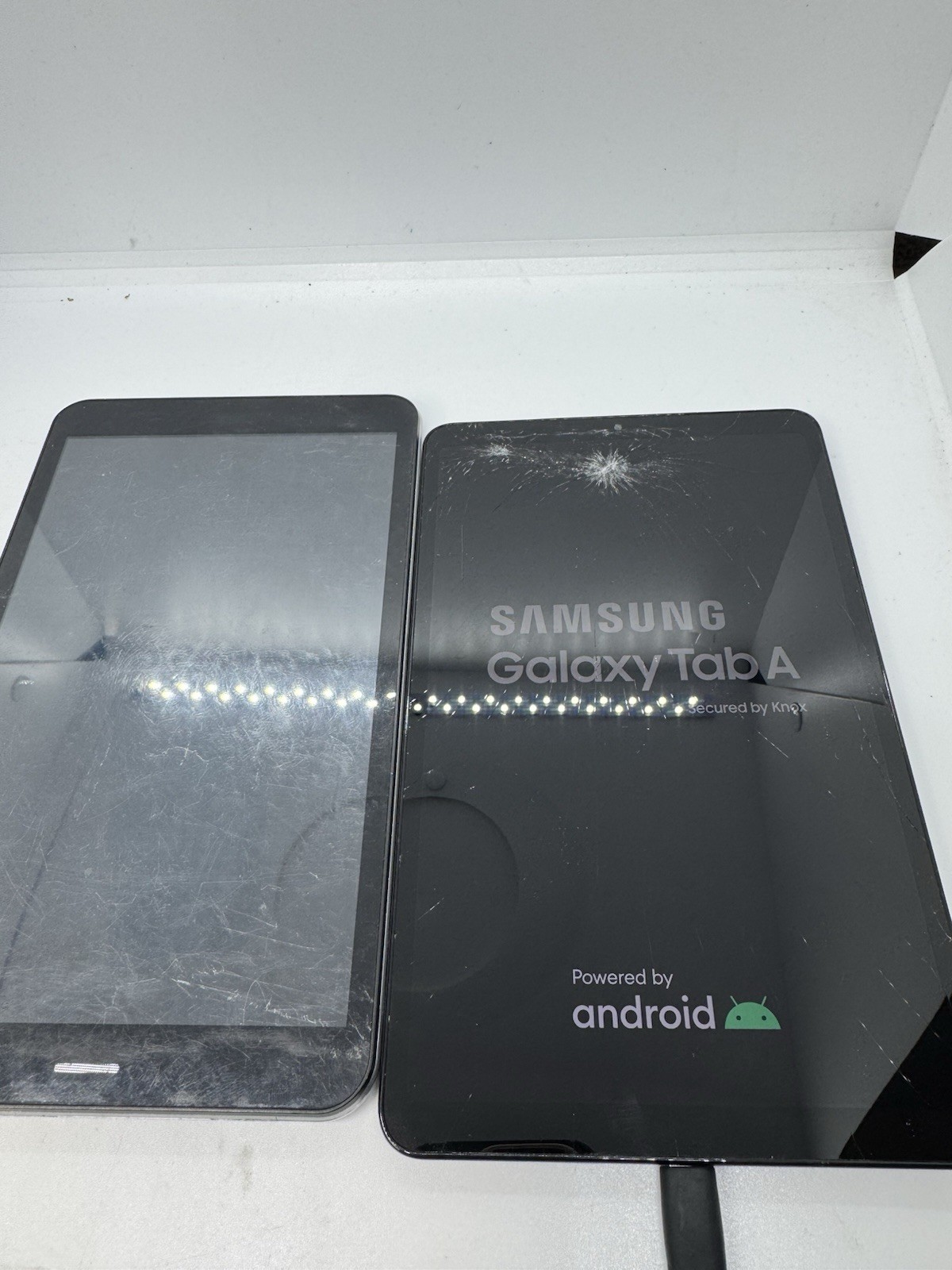 2 Tablets Samsung Galaxy Tab A Verizon + Cloud Mobile Sunshine For Parts Repair