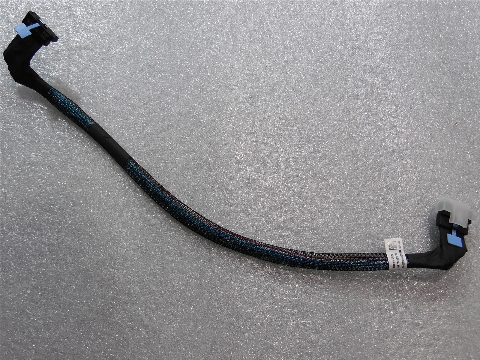 DELL EMC POWEREDGE R660XS 10 BAY SFF SERVER NVME PCIE 0-1 CABLE 3T8WD