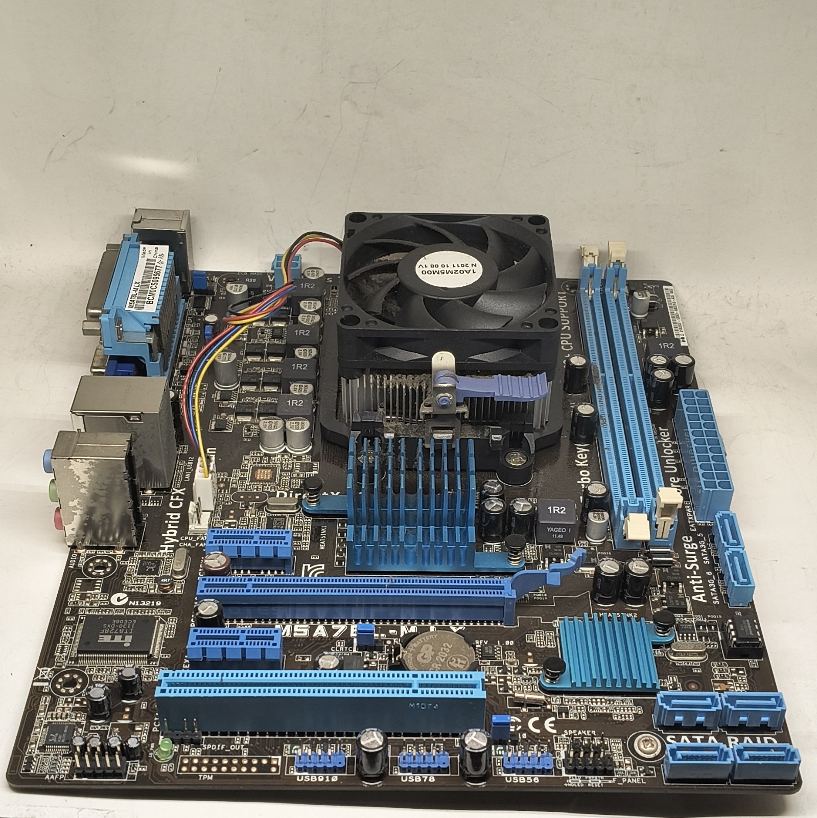 ASUS M5A78L-M LX MicroATX AM3+ DDR3 4 Slot I/O Motherboard 