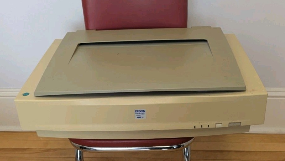 Epson Expression 1640XL Graphic Arts A3 Scanner Powers On Untested No Cables