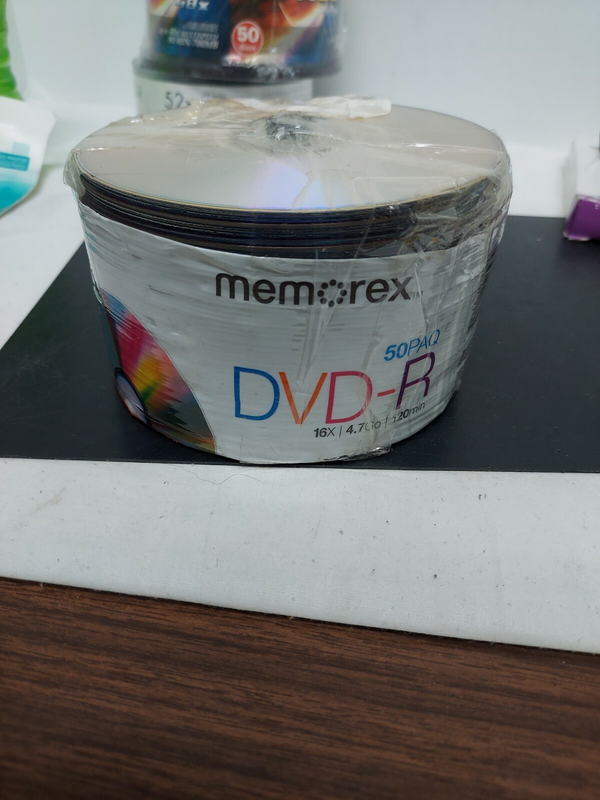 Memorex DVD-R 16X/4.7 Go/ 120Min 50 Pack damage packaging 