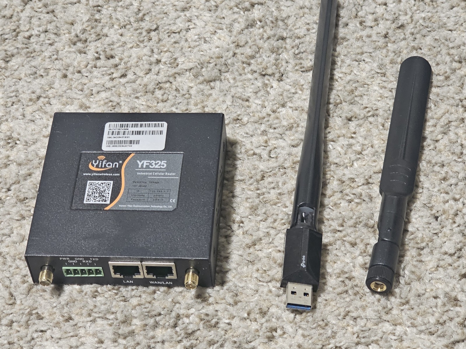 YiFan Industrial Cellular Router YF325