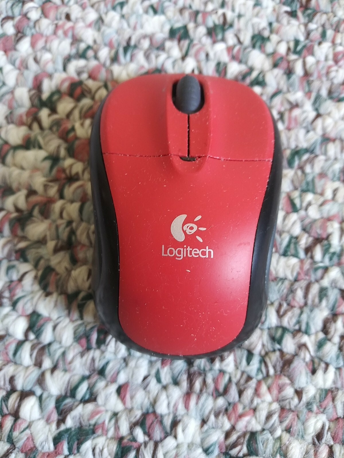 Logitech V220 M-RBS136 810-001442 Wireless Laptop Mouse Red - No USB Receiver