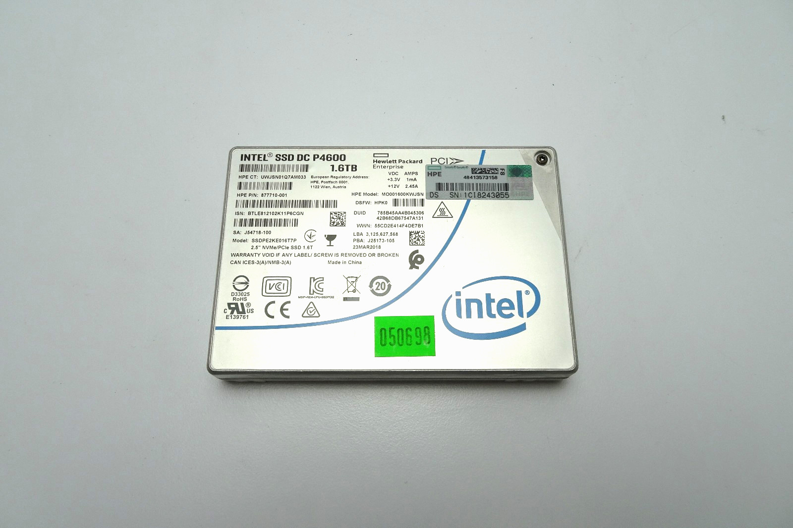 Intel 1.6TB SSD DC P4600 Series 2.5 inch PCIe Drive