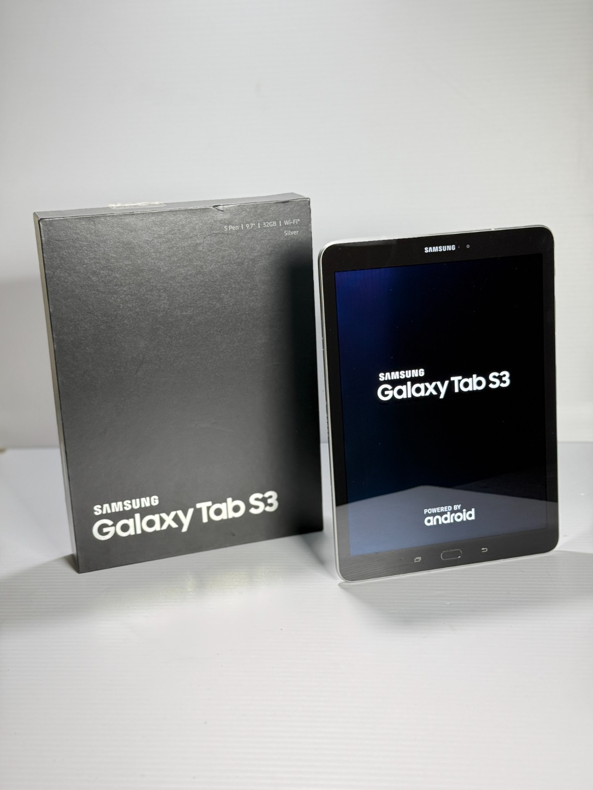 Samsung Tab S3 32GB (Wi-Fi) 4GB RAM Android Tablet SM-T820 Galaxy Tab 32GB