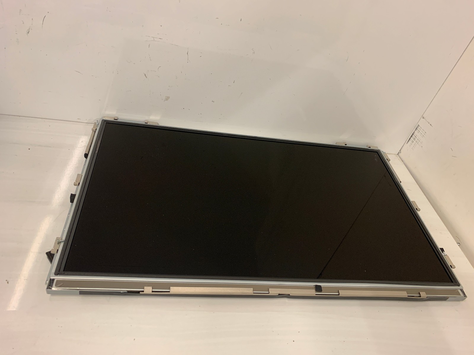 Apple iMac 27 A1312 LCD Screen Display Panel LM270WQ1 SD C1 Mid 2010 OEM