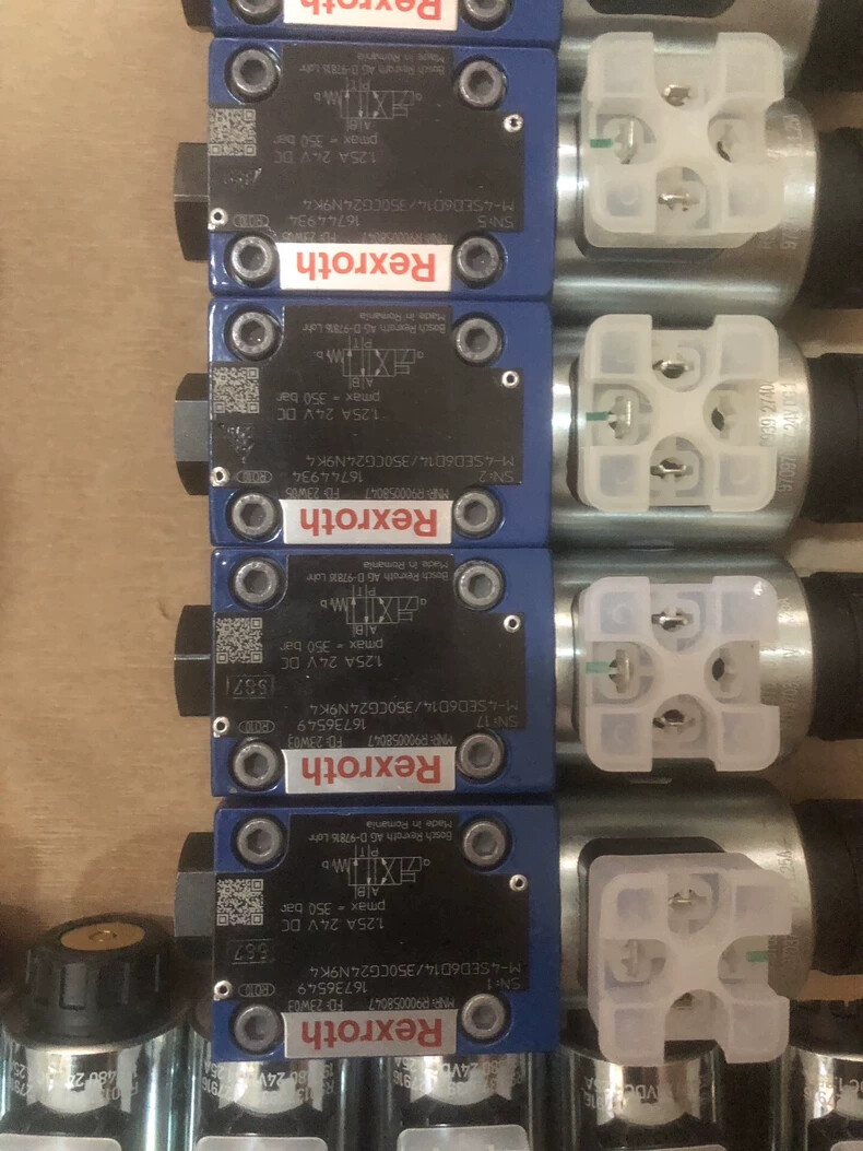 1pc NEW R900058047 M-4SED6D1X/350CG24N9K4  Fast Shipping